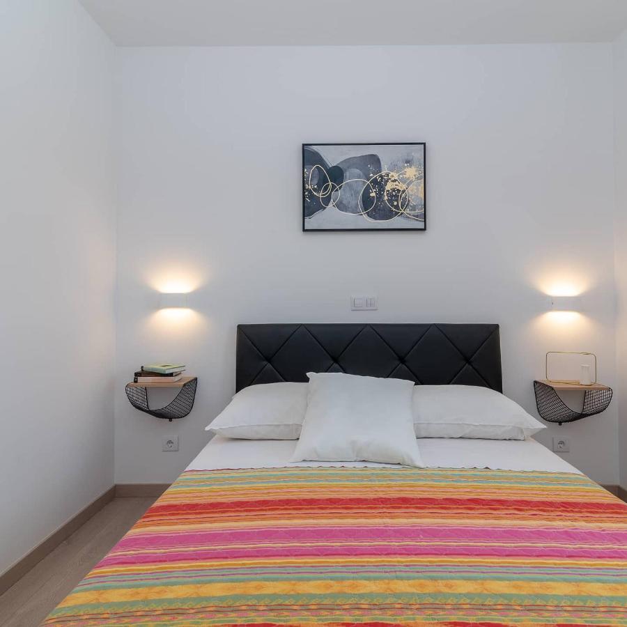 Apartman Lotos Appartamento Traù Esterno foto