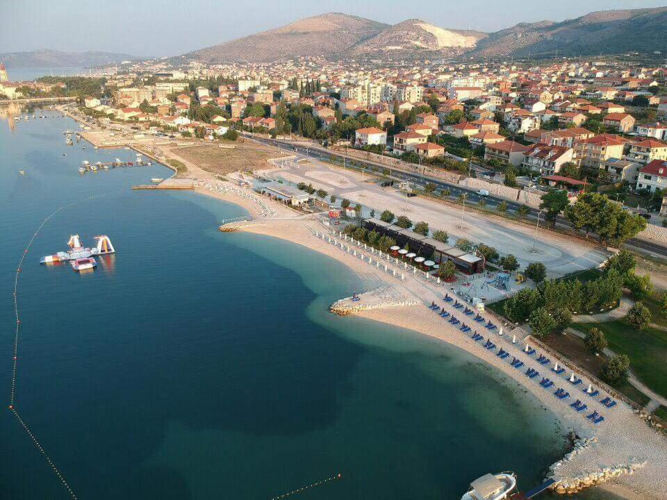 Apartman Lotos Appartamento Traù Esterno foto